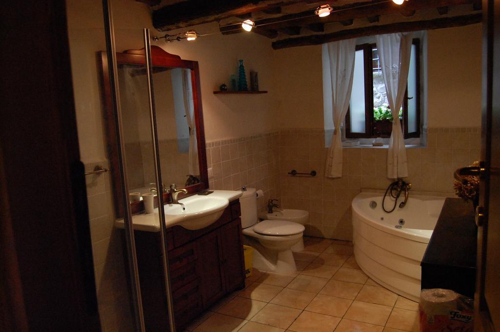 Willa Casa Webb Bagni di Lucca Pokój zdjęcie